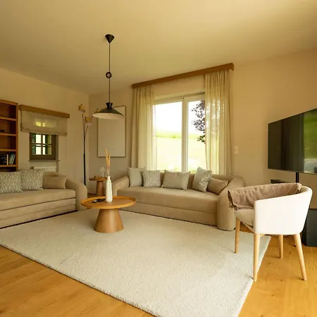 Дом отдыха Wellnessen Im Naturparadies Nahe Der Suedsteirischen Weinstrasse - Mit Privater Panoramasauna & Whirlpool Гамлиц