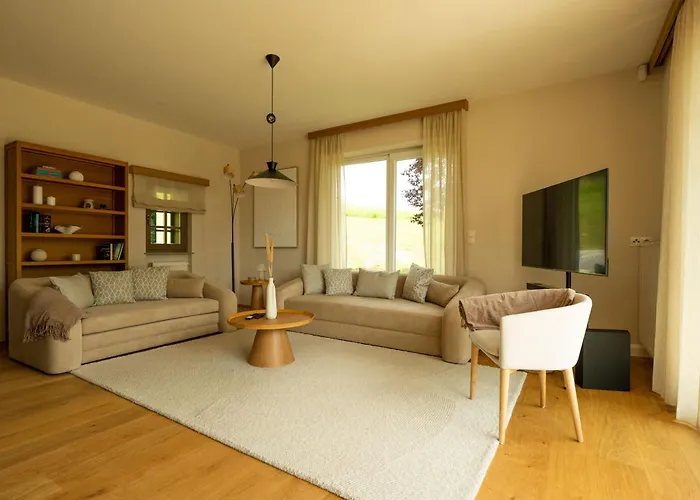 Дом отдыха Wellnessen Im Naturparadies Nahe Der Suedsteirischen Weinstrasse - Mit Privater Panoramasauna & Whirlpool Гамлиц